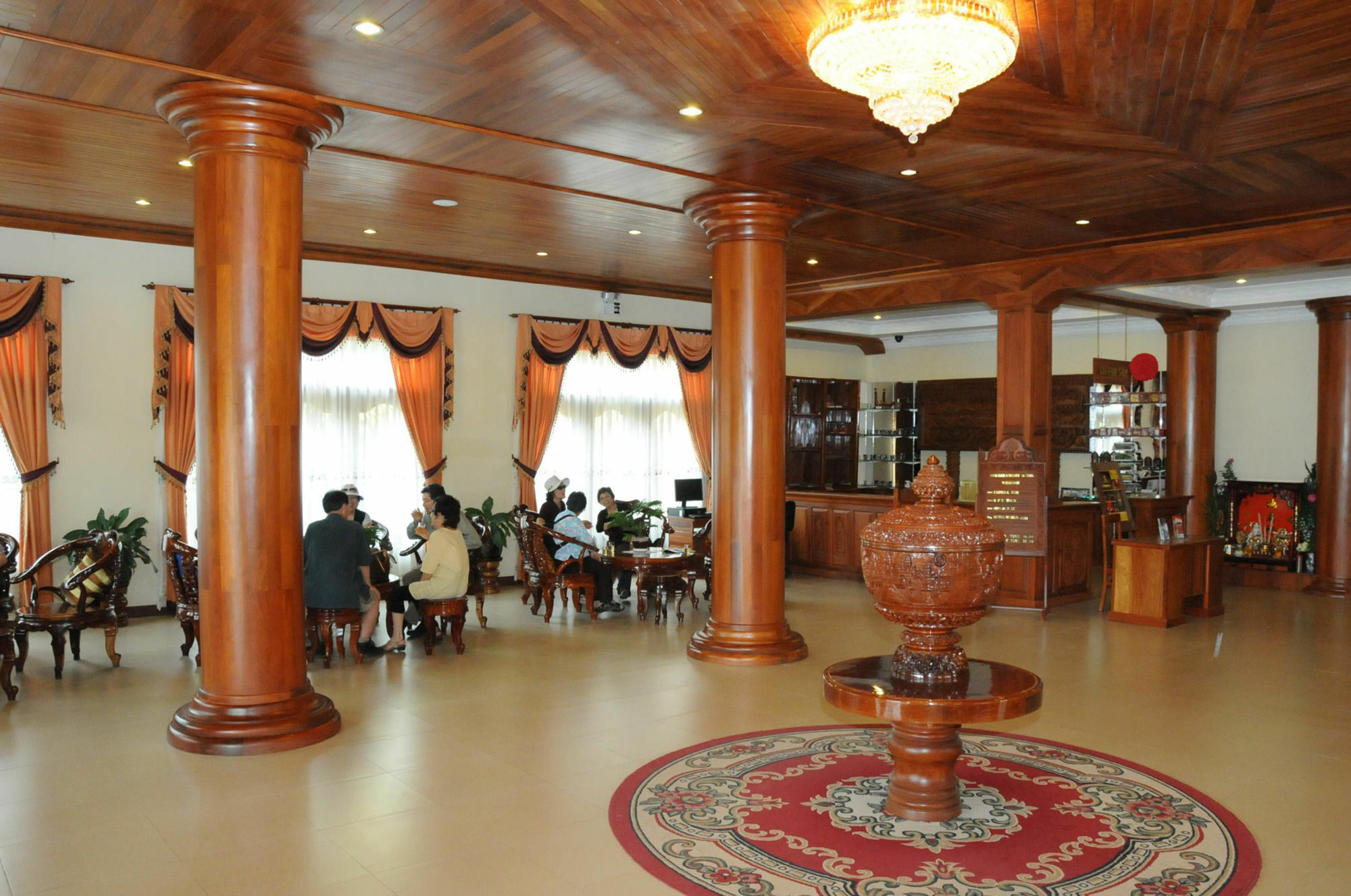 ดารารังสี อังกอร์ โฮเต็ล Hotel เสียมราฐ ภายนอก รูปภาพ