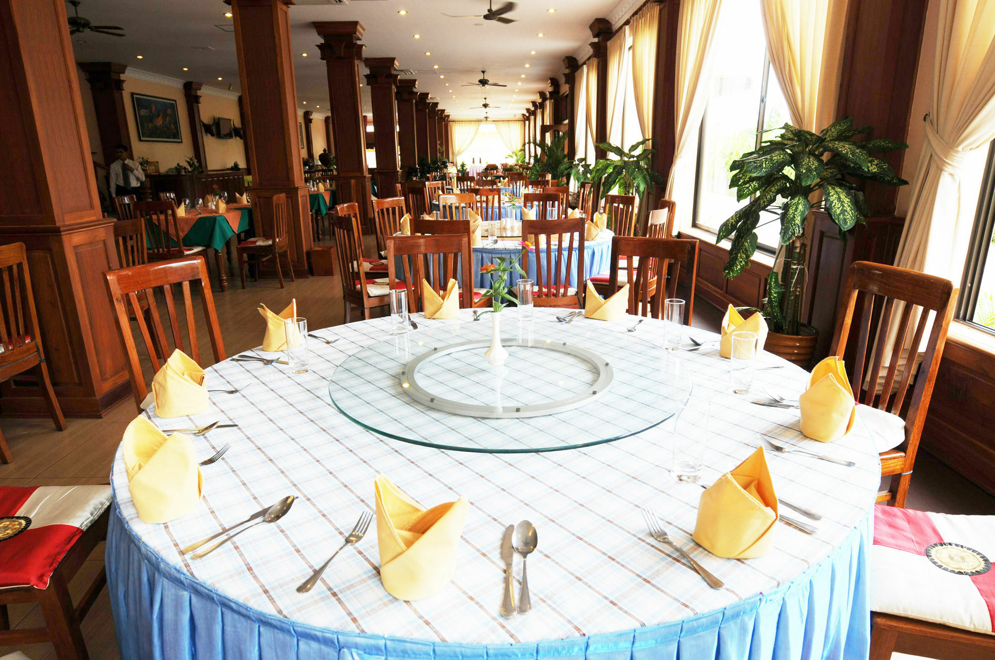 ดารารังสี อังกอร์ โฮเต็ล Hotel เสียมราฐ ภายนอก รูปภาพ
